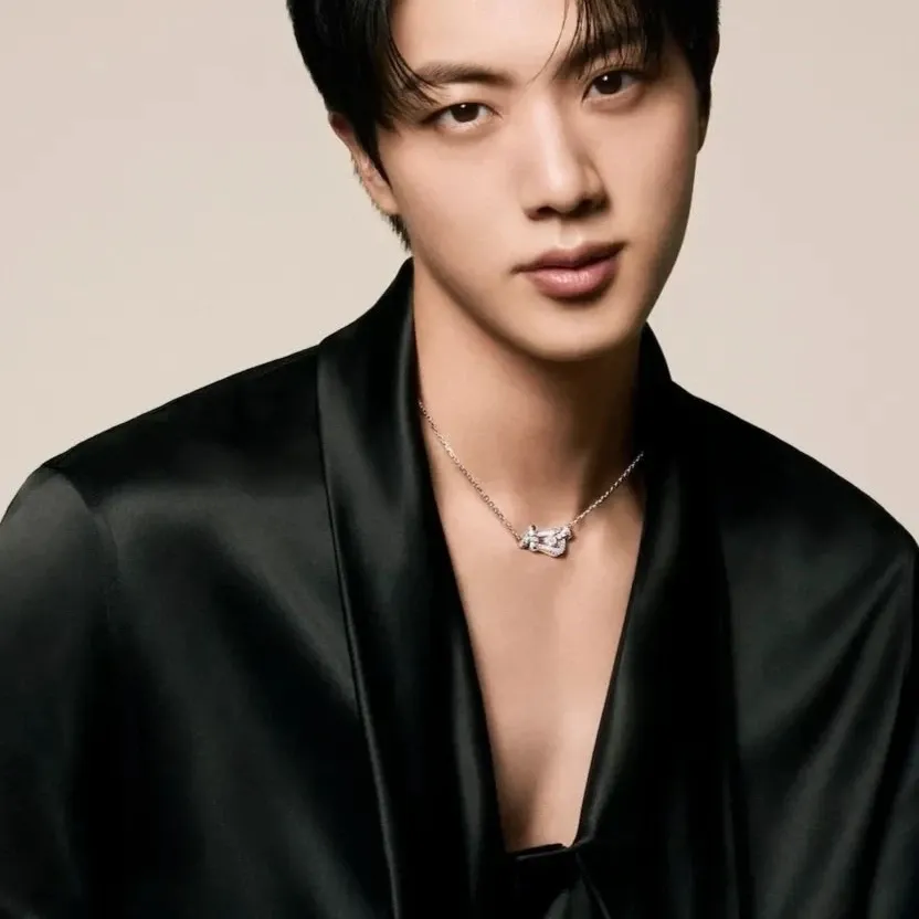 Foto terbaru Jin (BTS)
