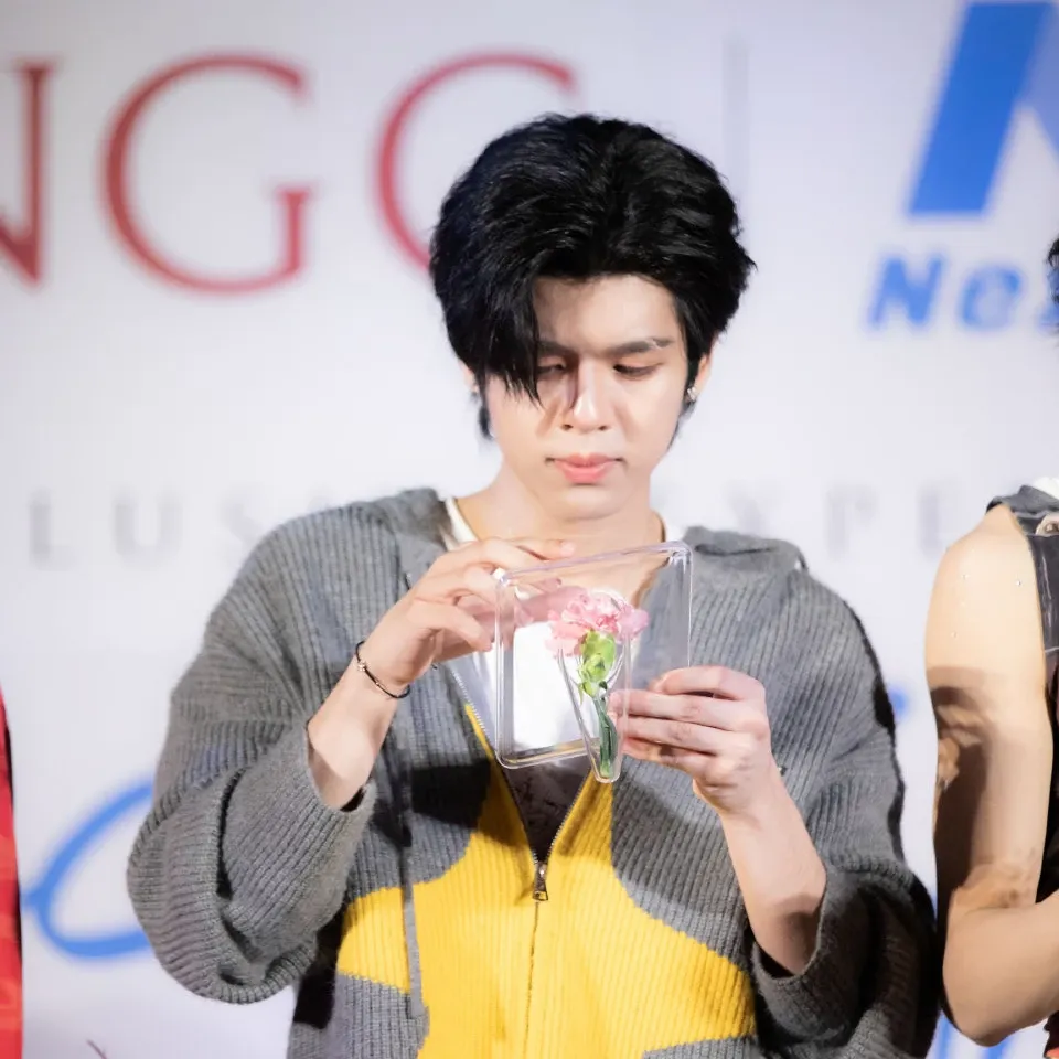 Behind-the-scenes cut of DORN (NexT1DE)