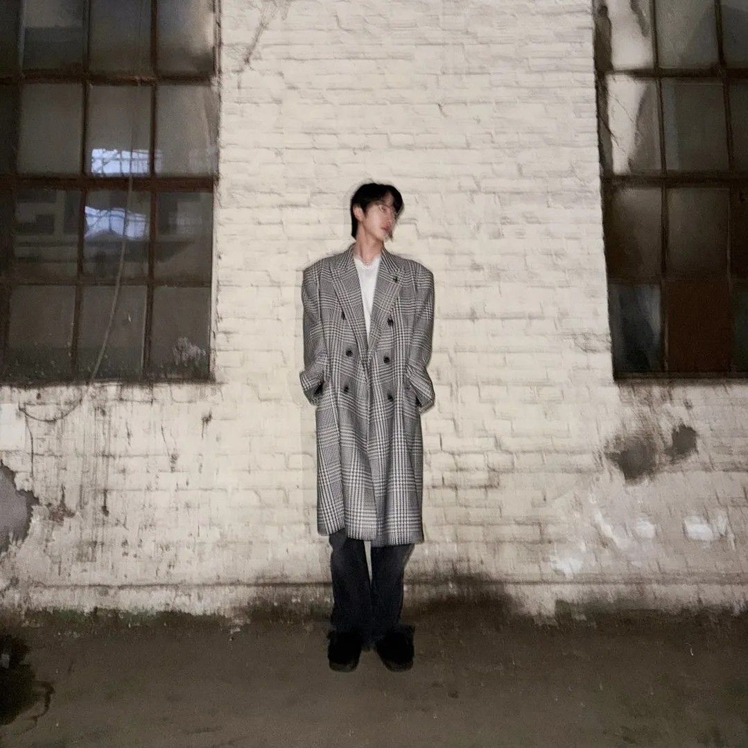 Momen yang diabadikan oleh penggemar Jin (BTS)