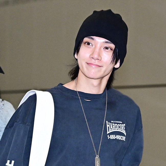 Latest photo of Joshua (SEVENTEEN)