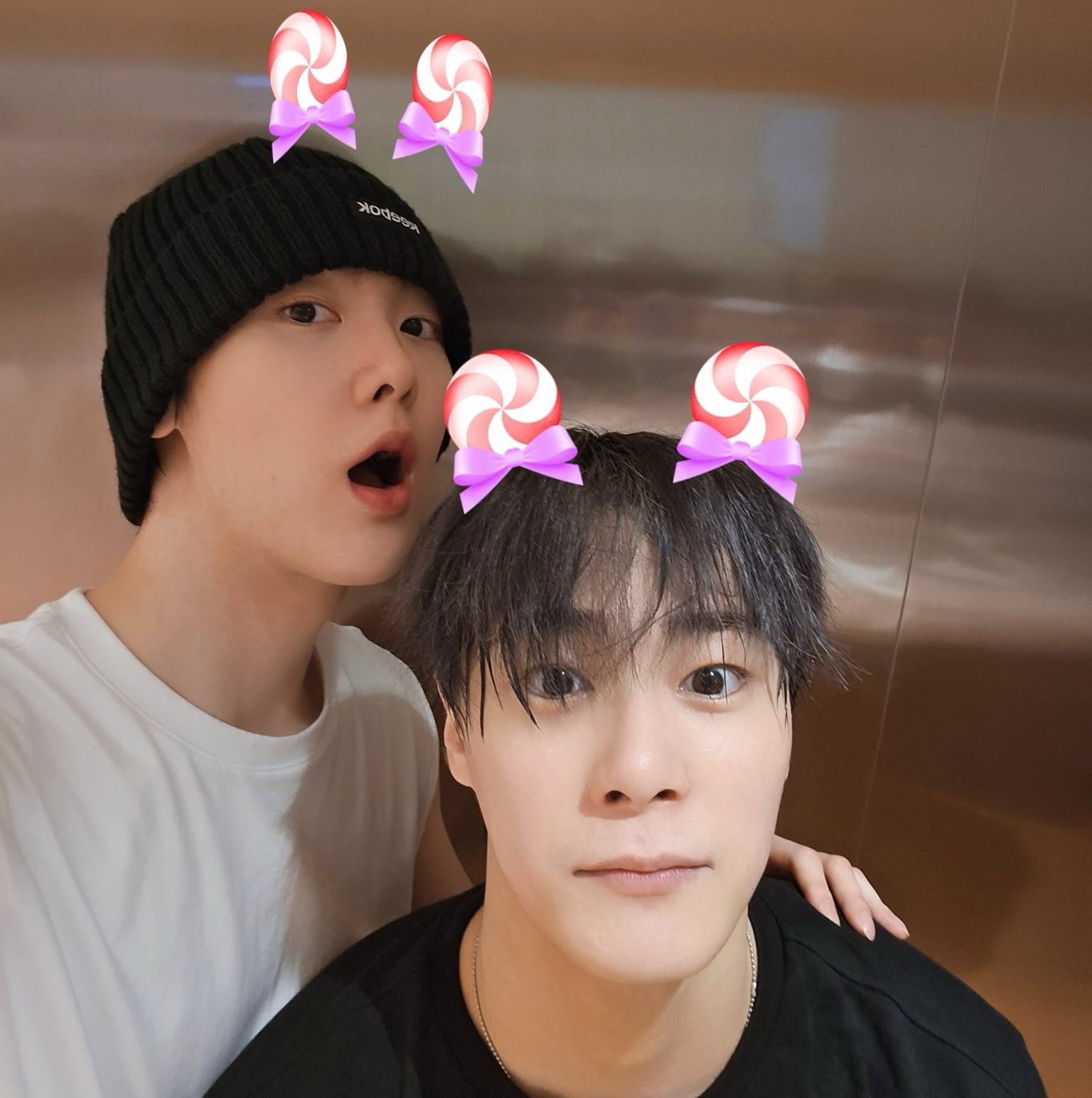 윤산하 (아스트로) 최근 활동샷