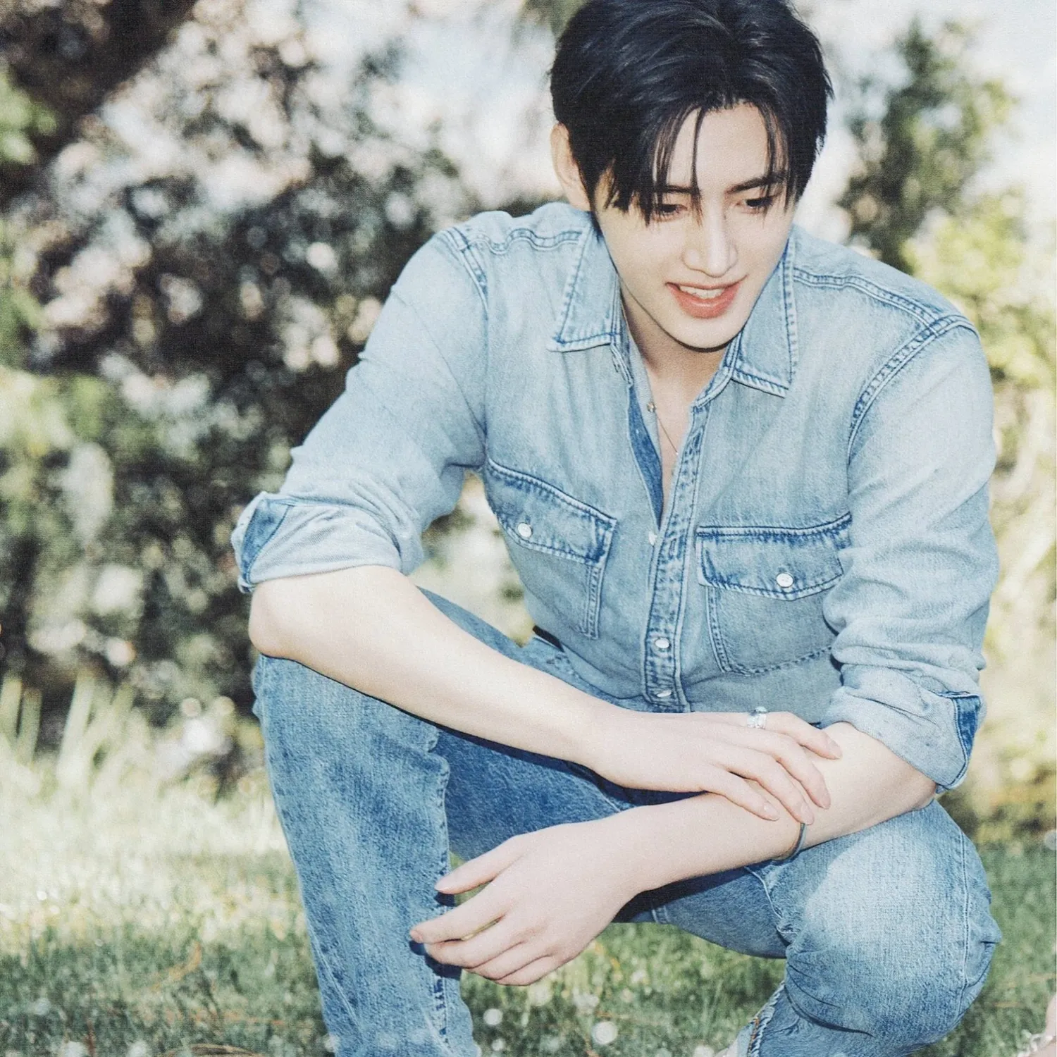 Recent activity shot of Sunghoon (ENHYPEN)