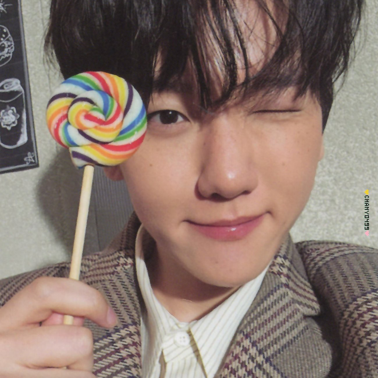 ベクヒョン (EXO)の舞台裏ショット