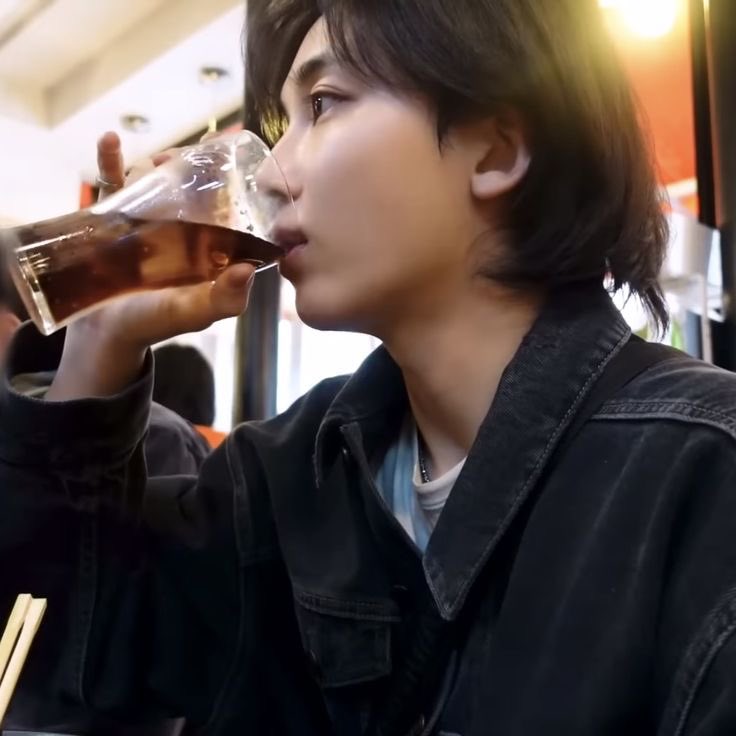 Behind-the-scenes cut of Jeonghan (SEVENTEEN)