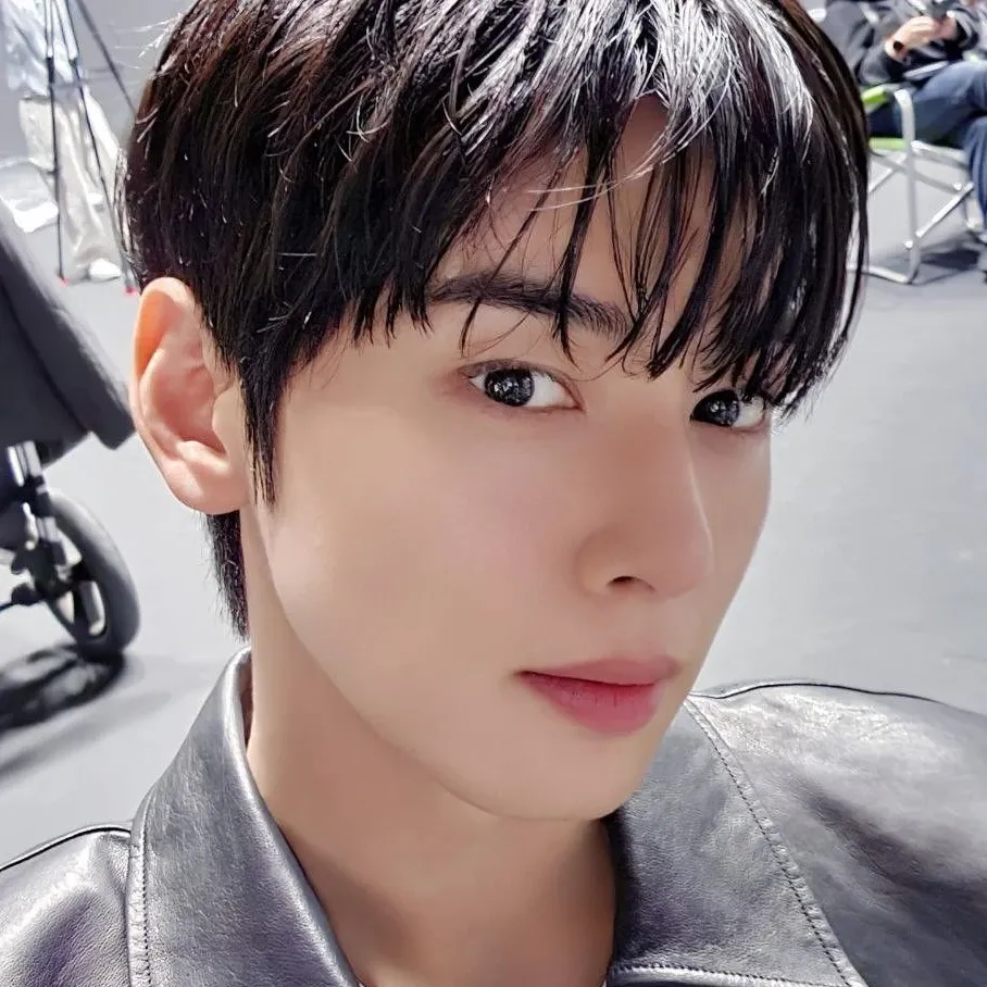 Behind-the-scenes cut of Eunwoo (ASTRO)