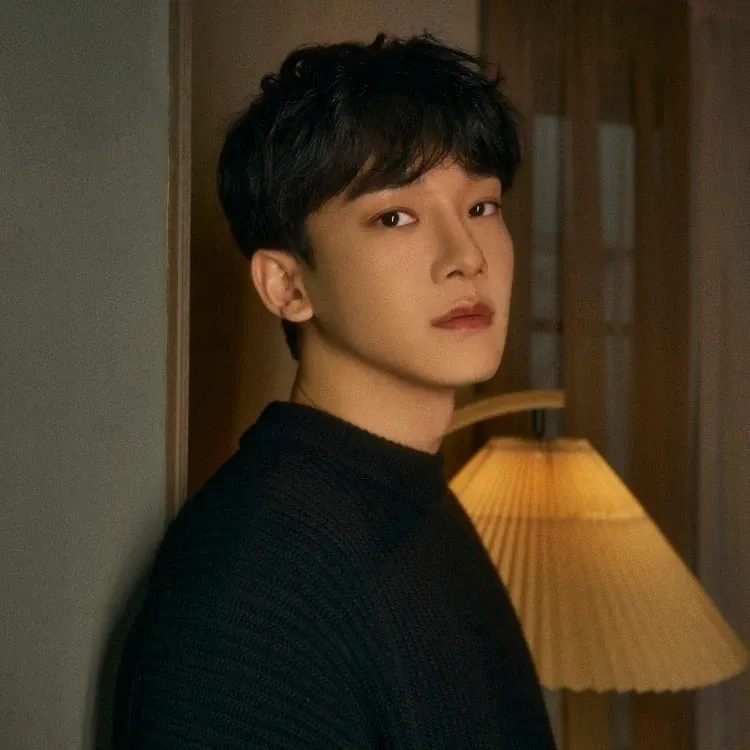 Behind-the-scenes cut of Chen (EXO)