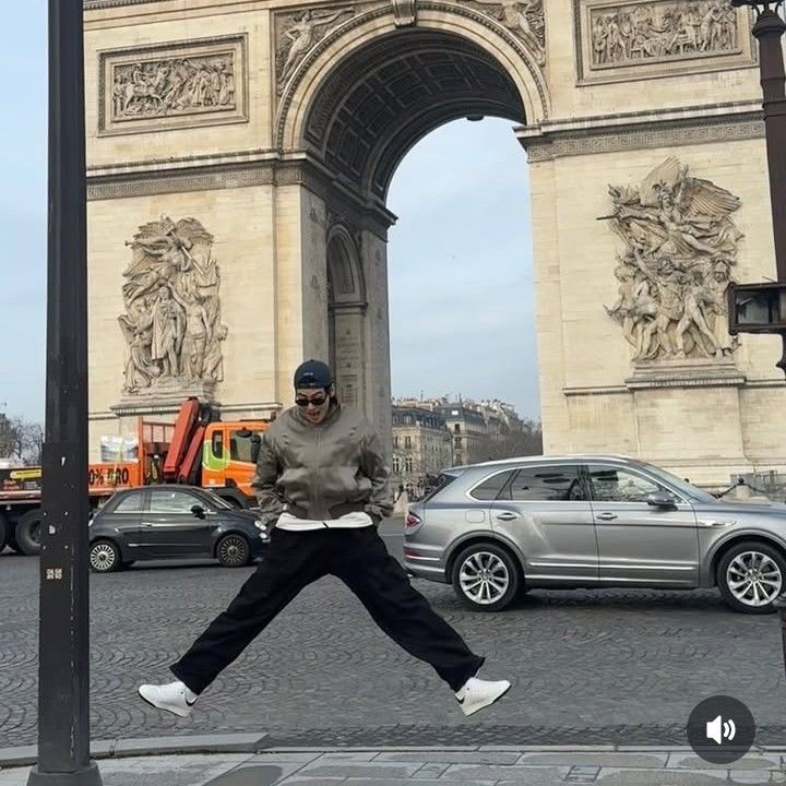 Behind-the-scenes cut of ASTRO