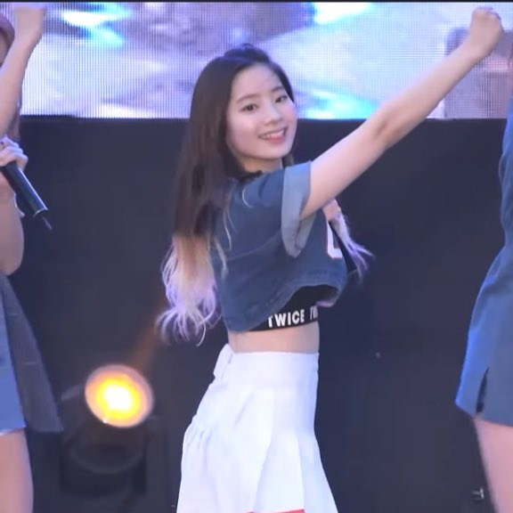 다현 (TWICE)의 최신 사진