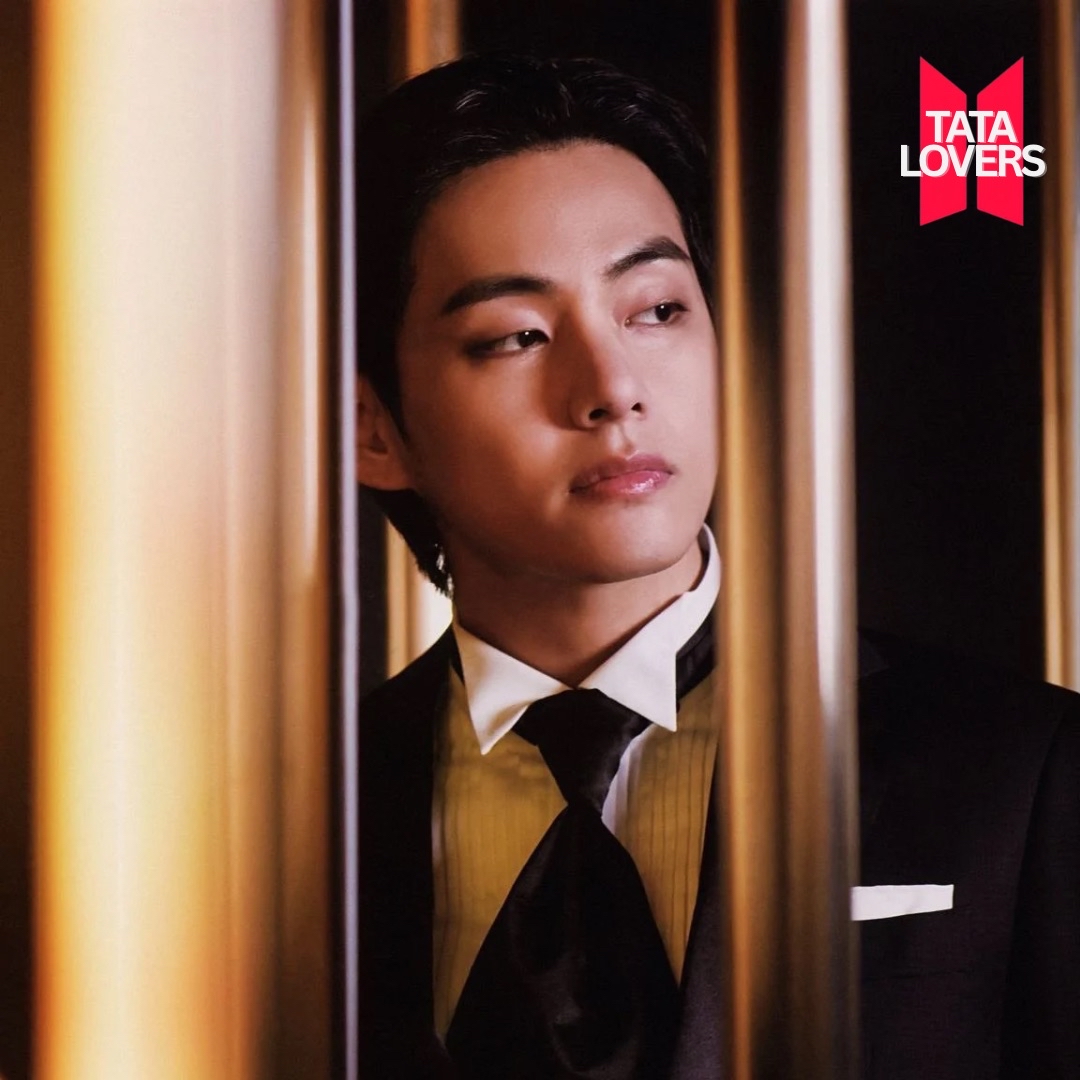 Latest photo of V (BTS)