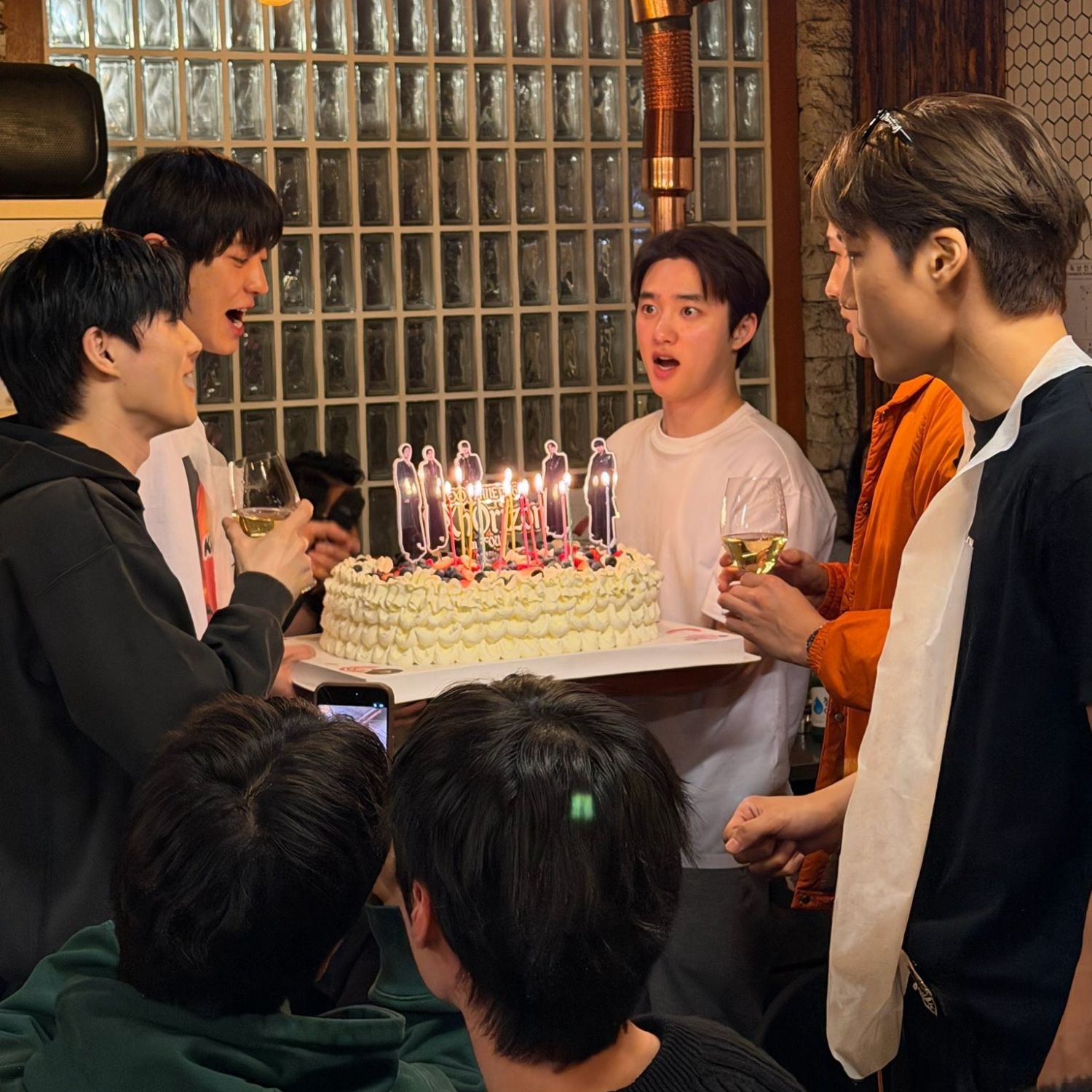 EXO 최근 활동샷
