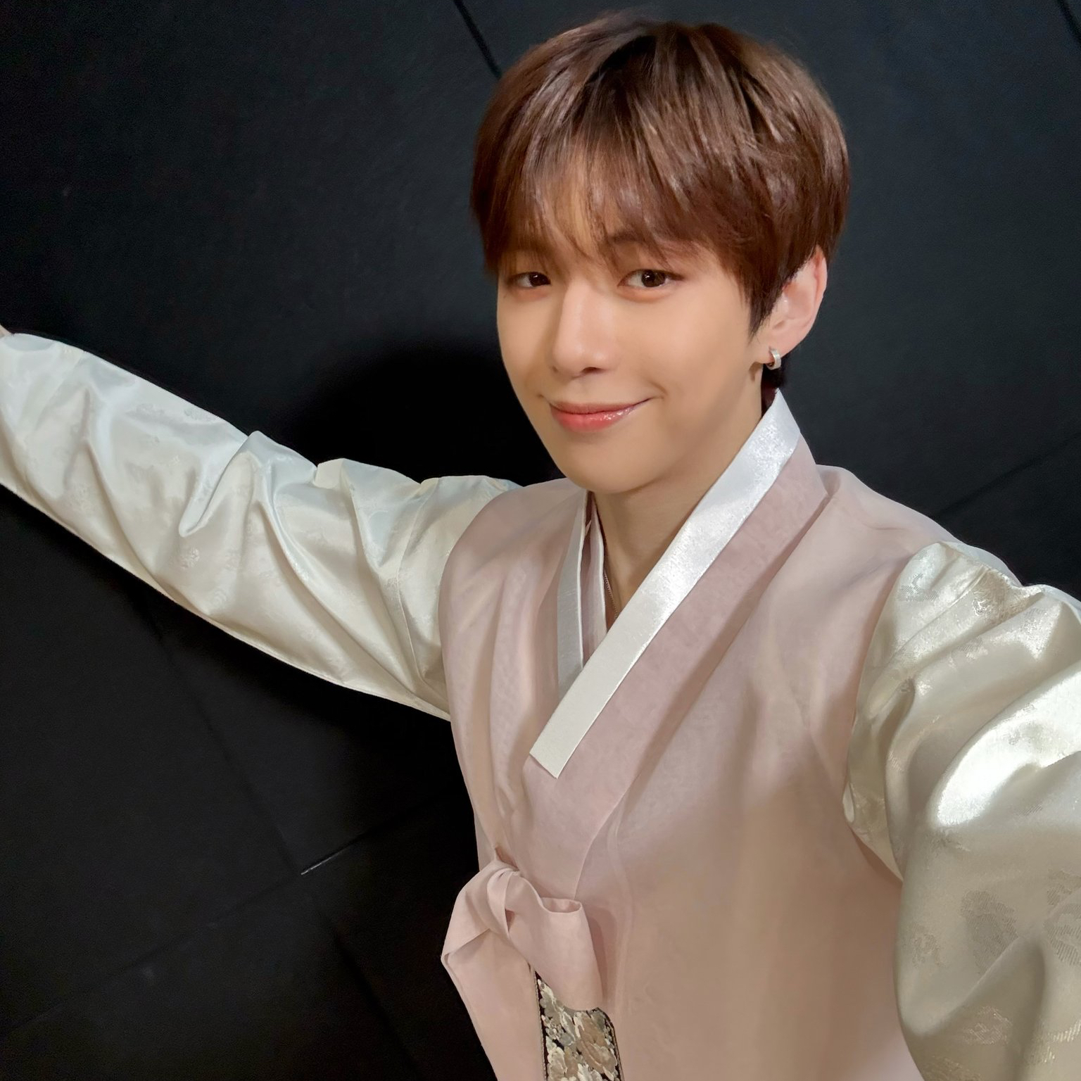 강다니엘의 최신 사진