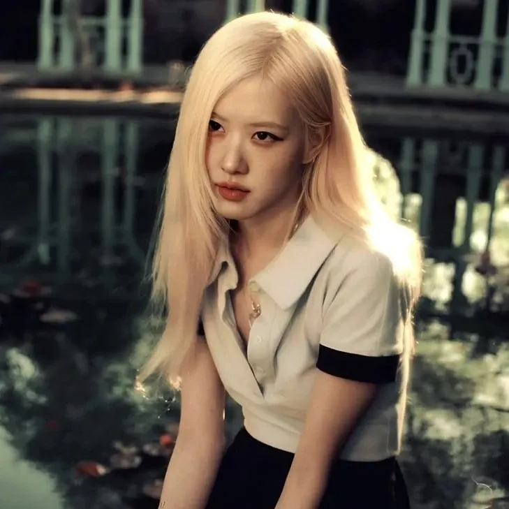 로제 (BLACKPINK) 최근 활동샷