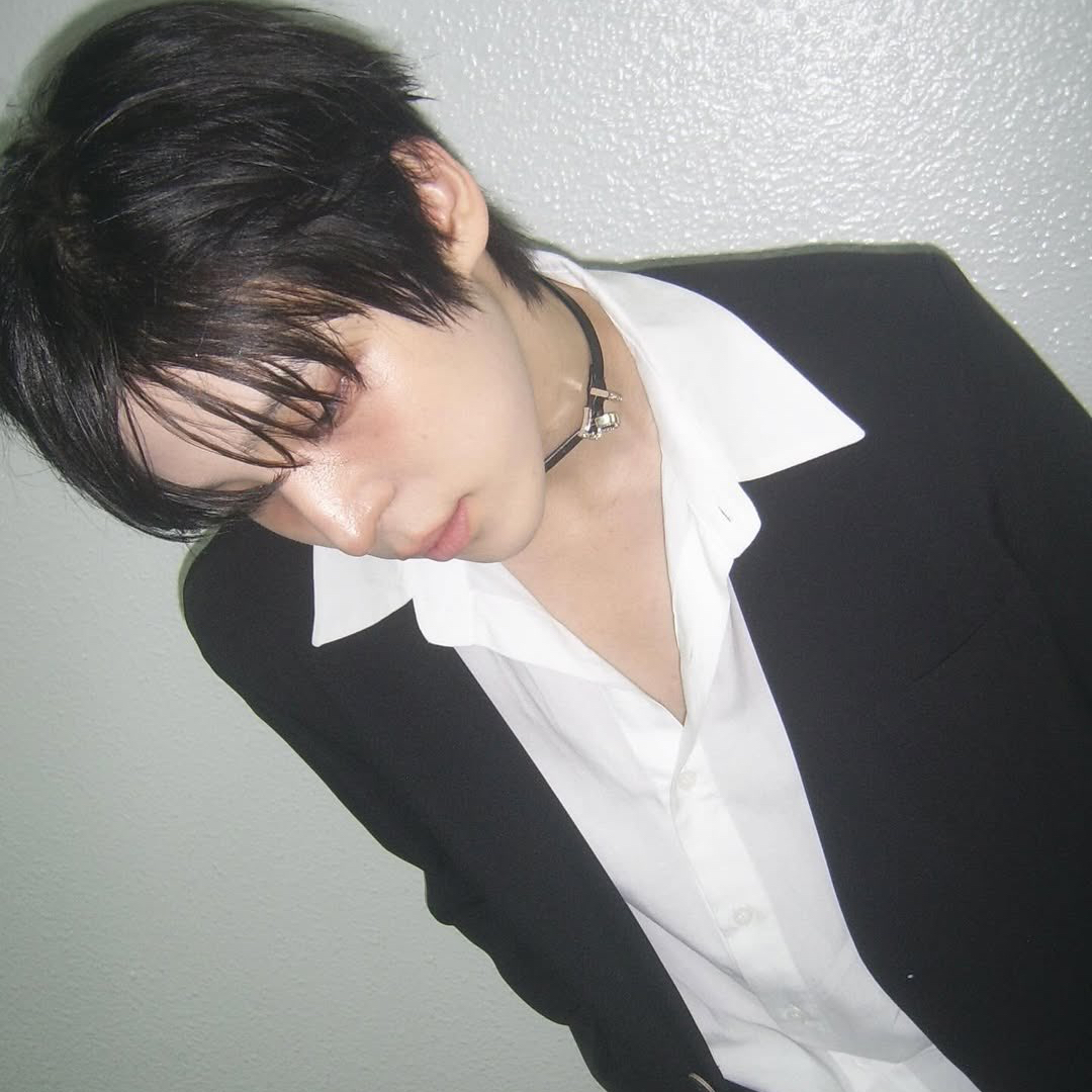 에이티즈의 비하인드 컷