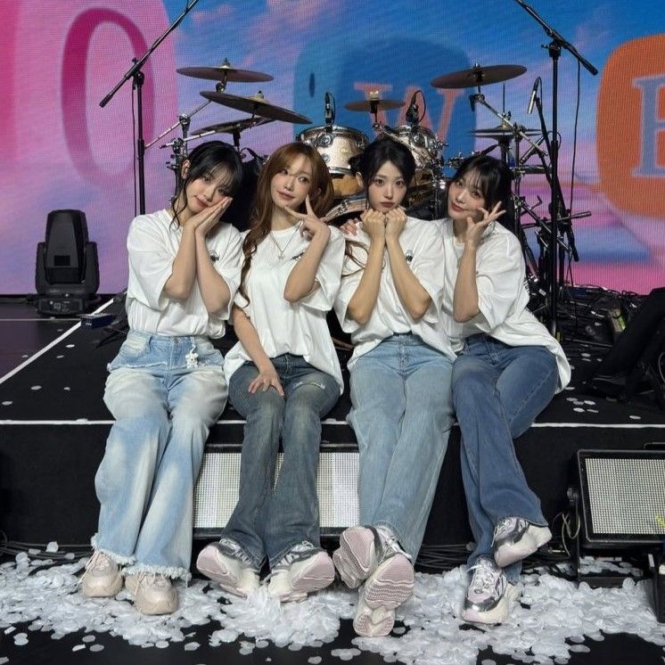 Recent activity shot of QWER