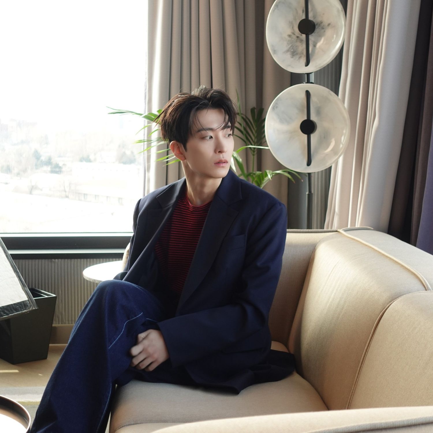 Behind-the-scenes cut of Youngjae (GOT7)