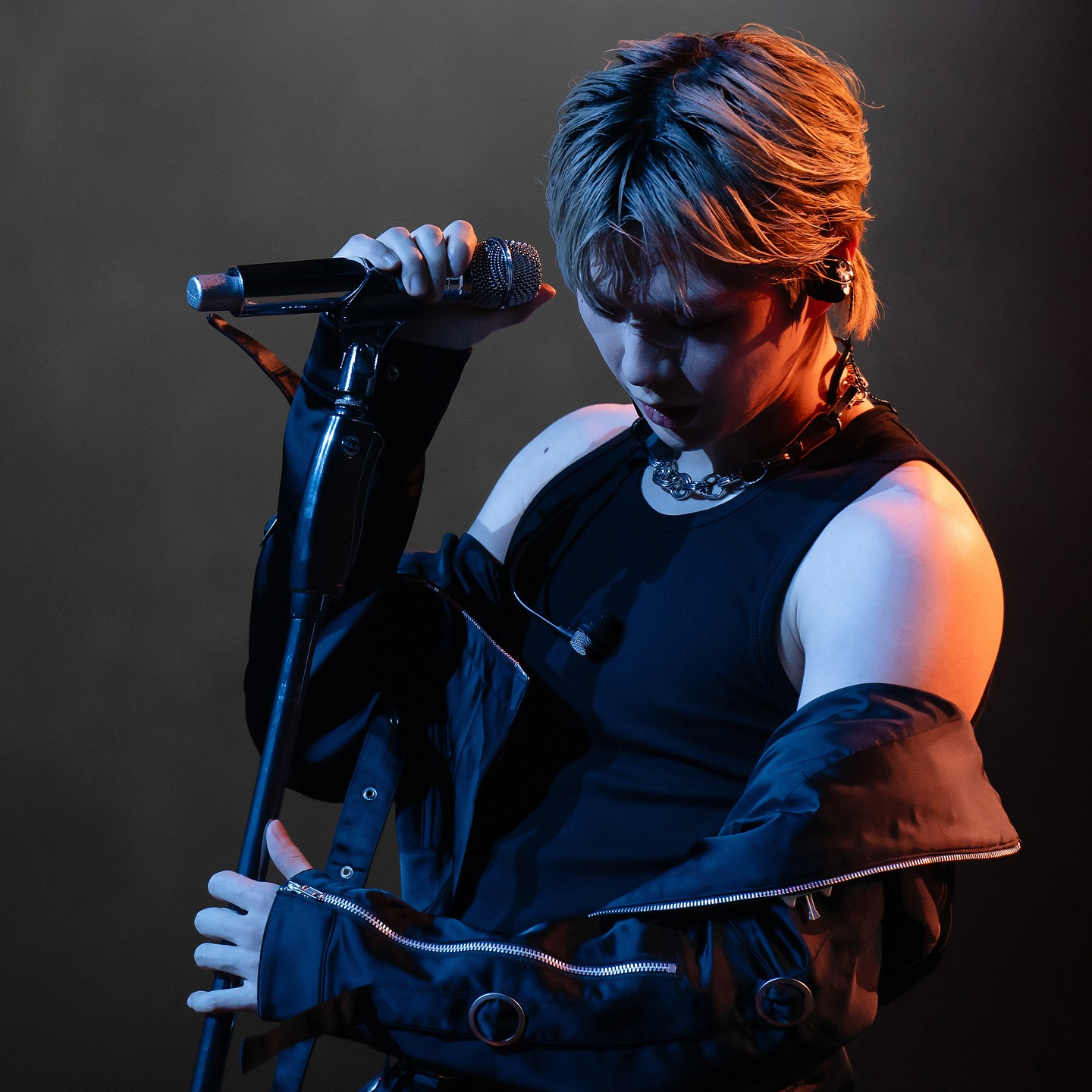 강다니엘의 비하인드 컷