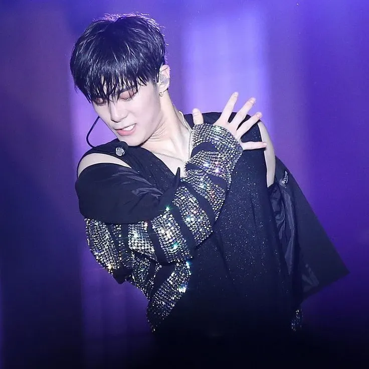 A moment captured by Moonbin (ASTRO)'s fan