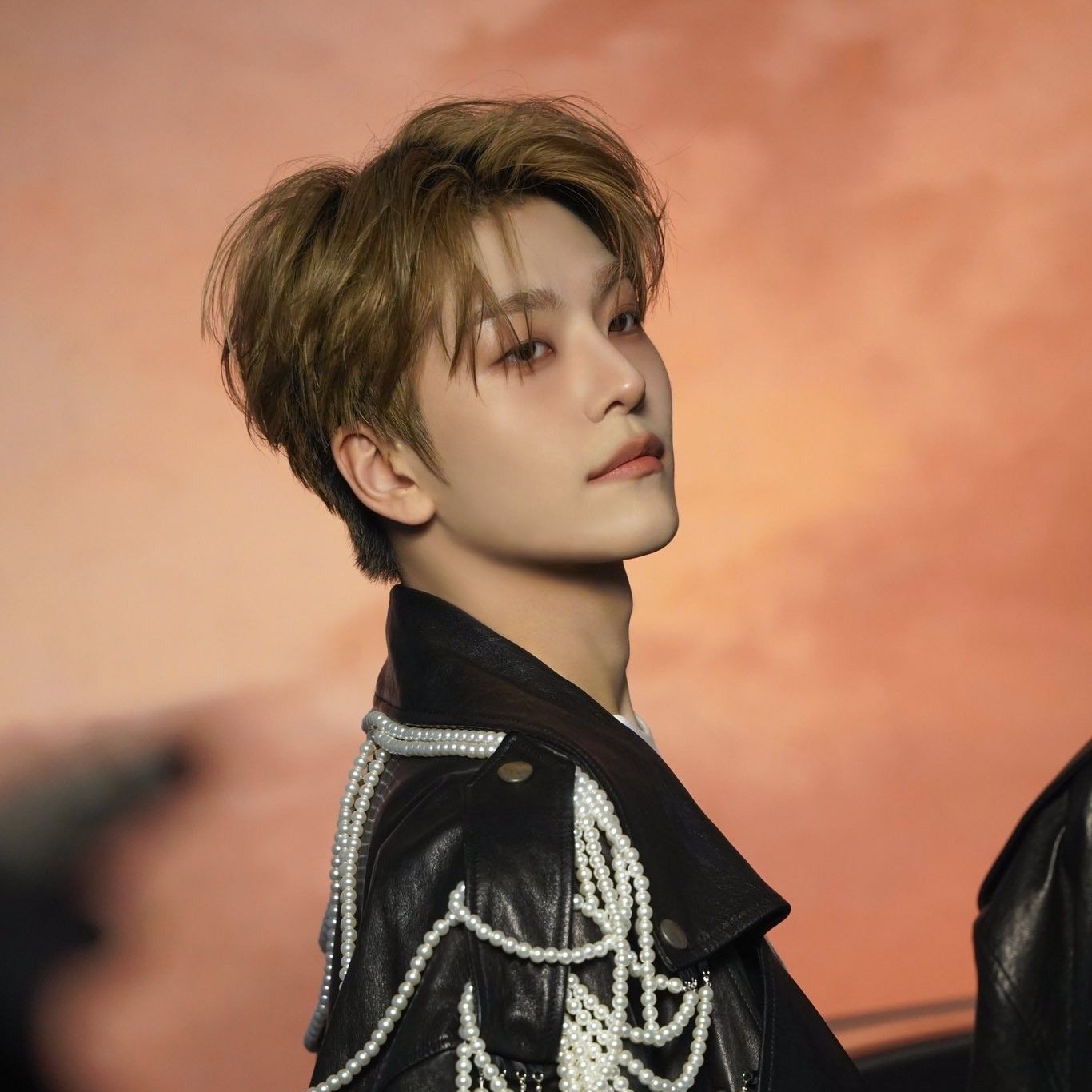 A moment captured by He Xinlong (ALPHA DRIVE ONE)'s fan