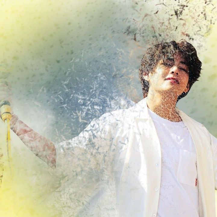 Behind-the-scenes cut of V (BTS)