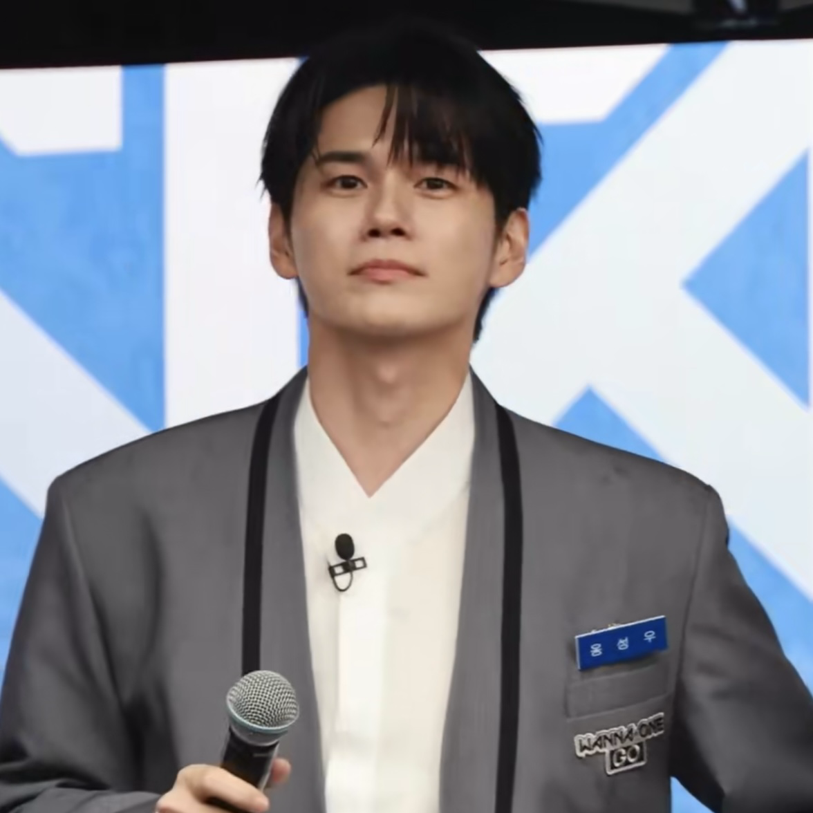 옹성우의 비하인드 컷