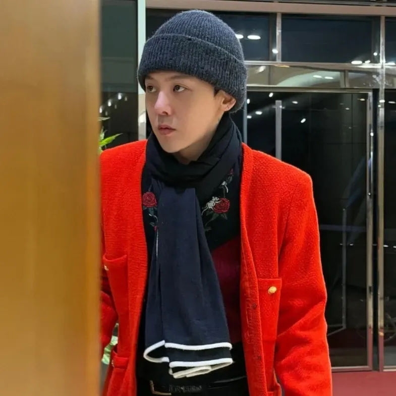 G-DRAGON (BIGBANG)的最新活動照片