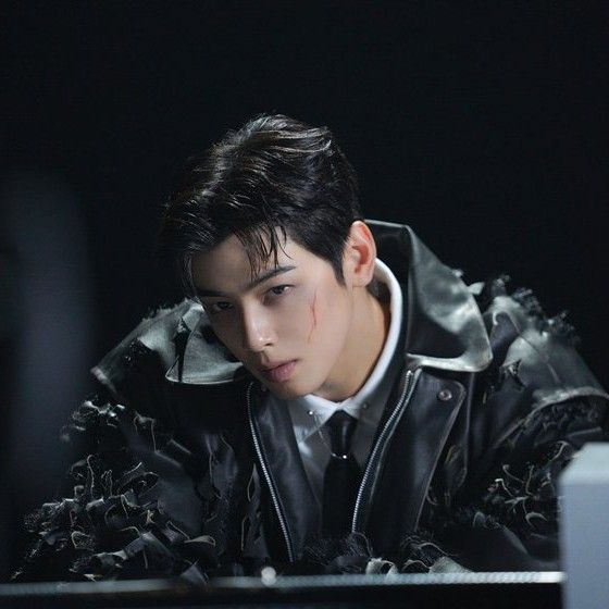 Behind-the-scenes cut of Eunwoo (ASTRO)
