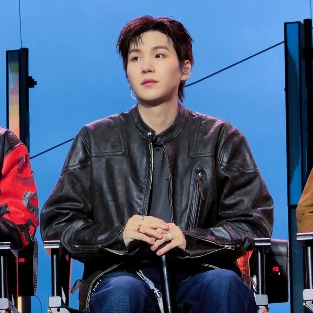 Latest photo of SUGA (BTS)