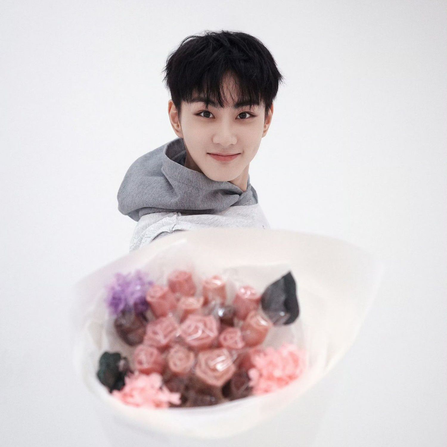 A moment captured by Jungwon (ENHYPEN)'s fan