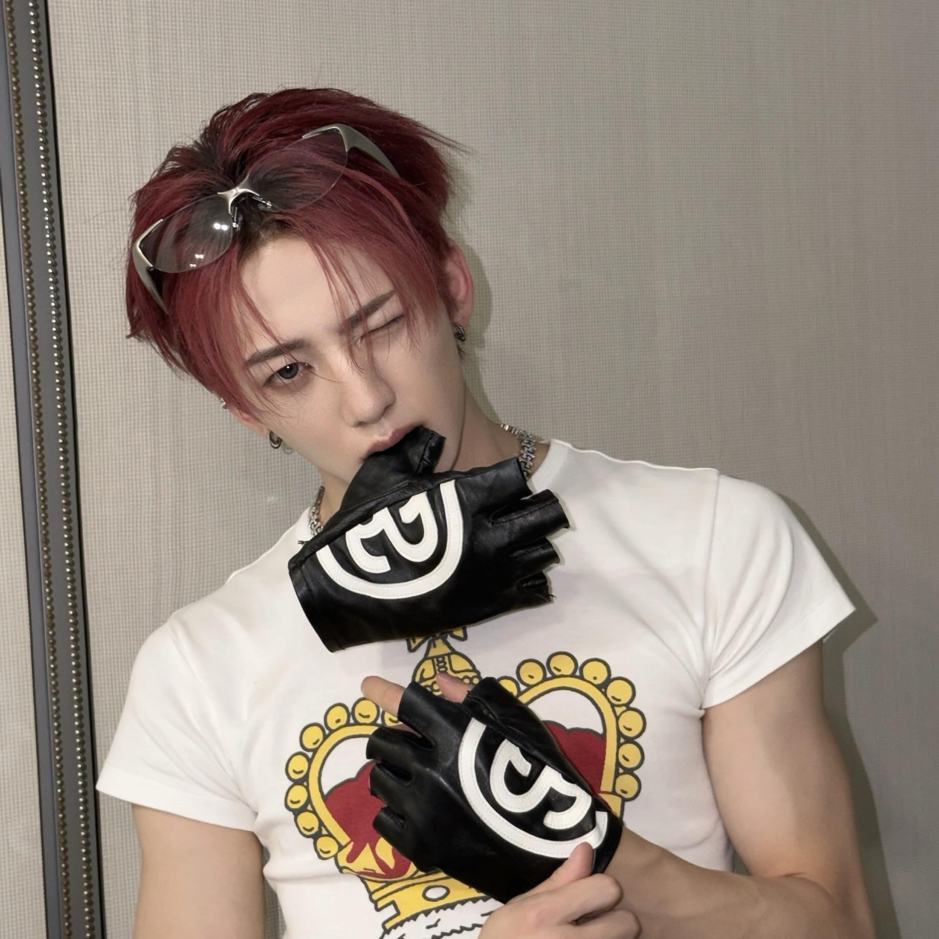 Behind-the-scenes cut of Minjae (Xikers)