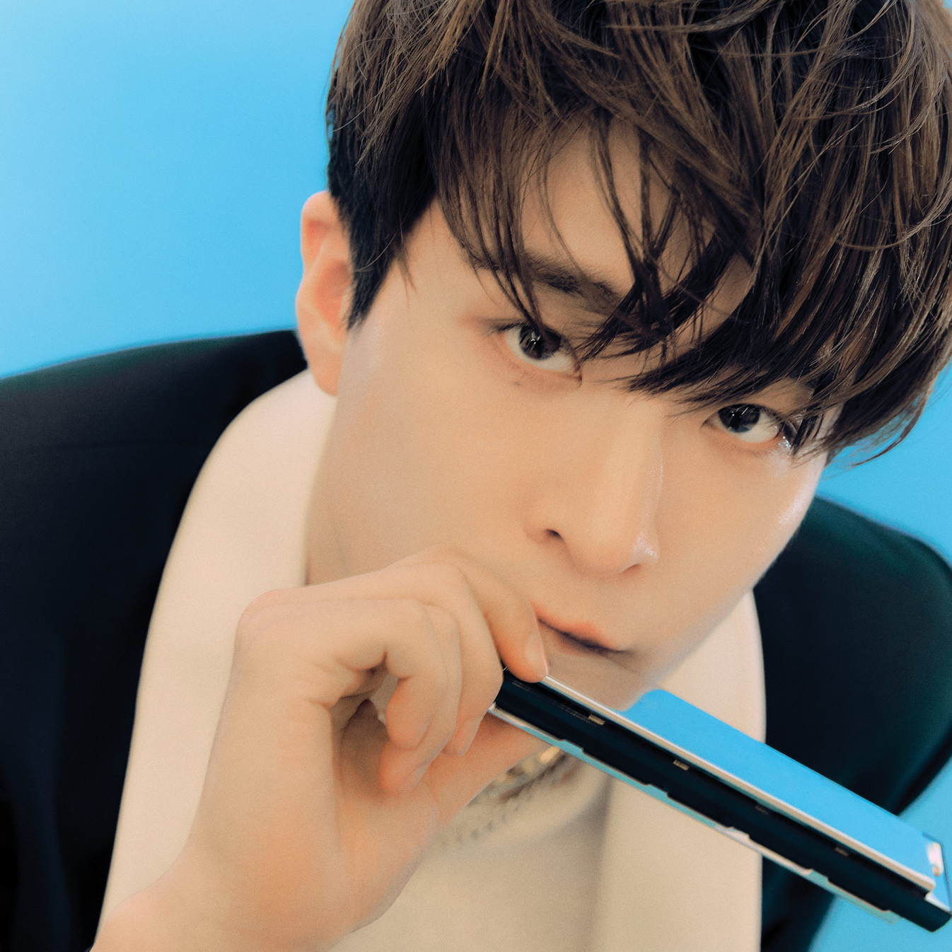 Behind-the-scenes cut of Youngjae (GOT7)