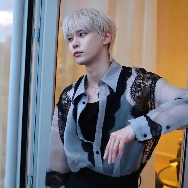 A moment captured by Doyoung (NCT 127)'s fan