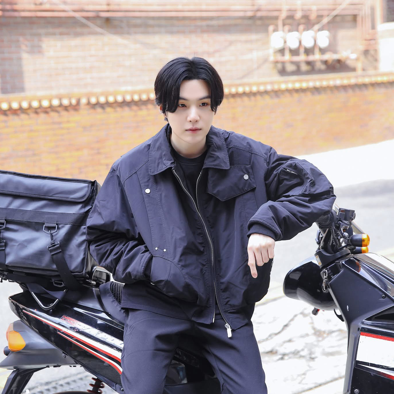 Latest photo of SUGA (BTS)