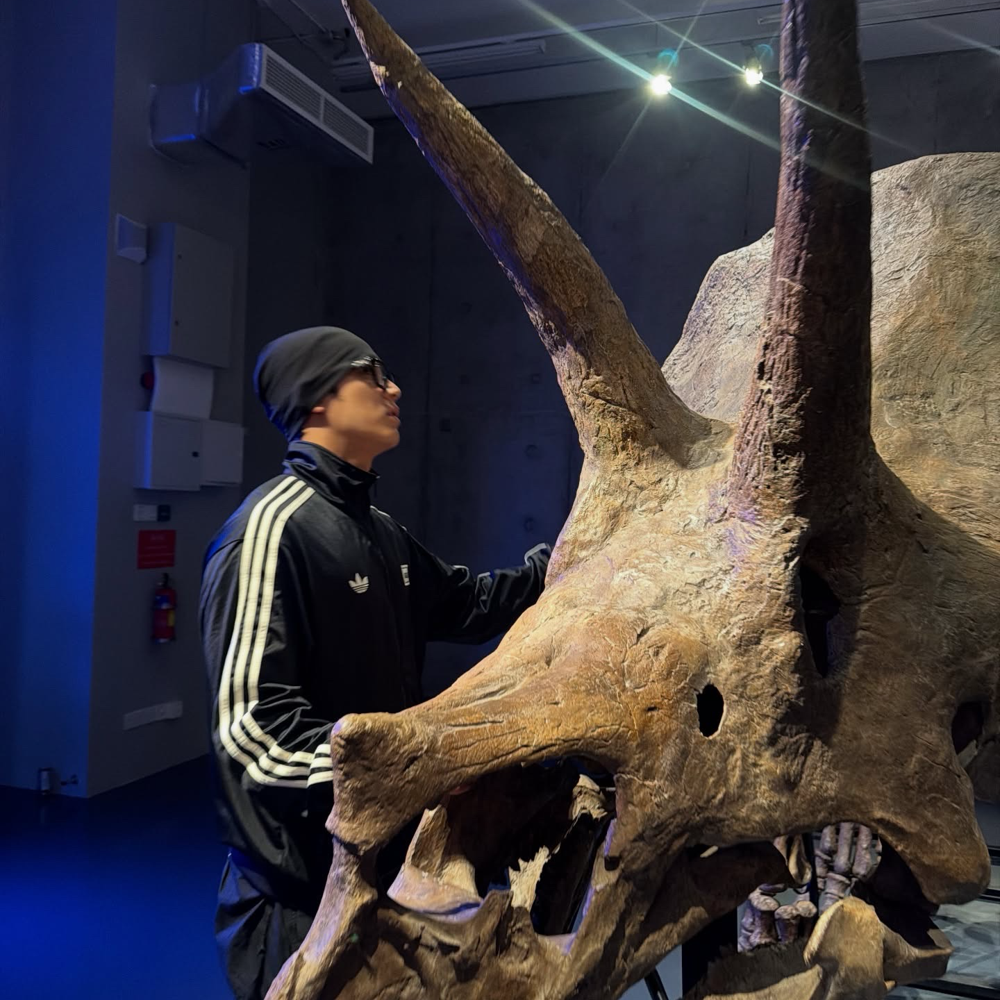 Behind-the-scenes cut of Mingyu (SEVENTEEN)