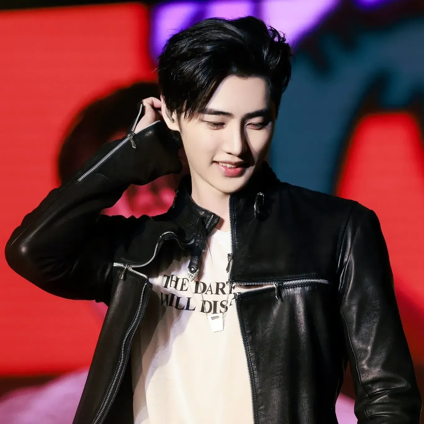 Behind-the-scenes cut of Sunghoon (ENHYPEN)