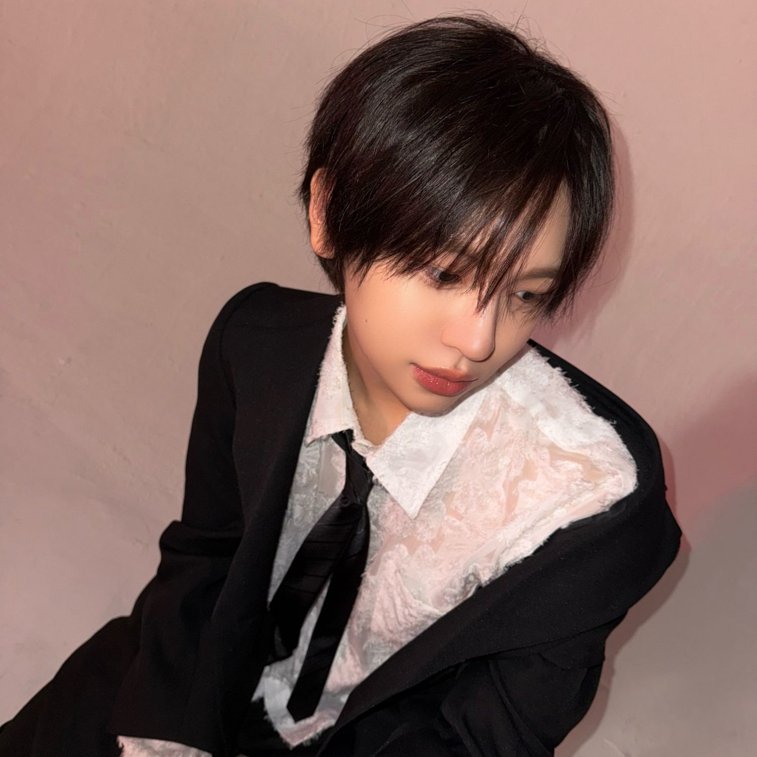 Behind-the-scenes cut of Chu yoochan (IDID)