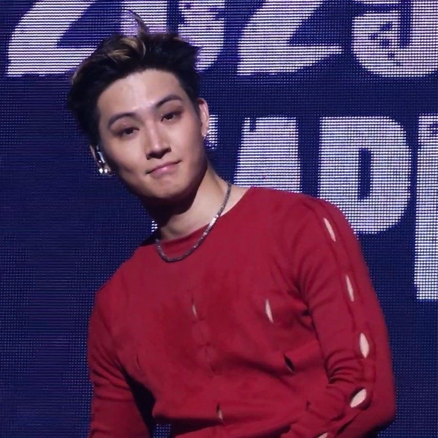 Recent activity shot of JAY B (GOT7)
