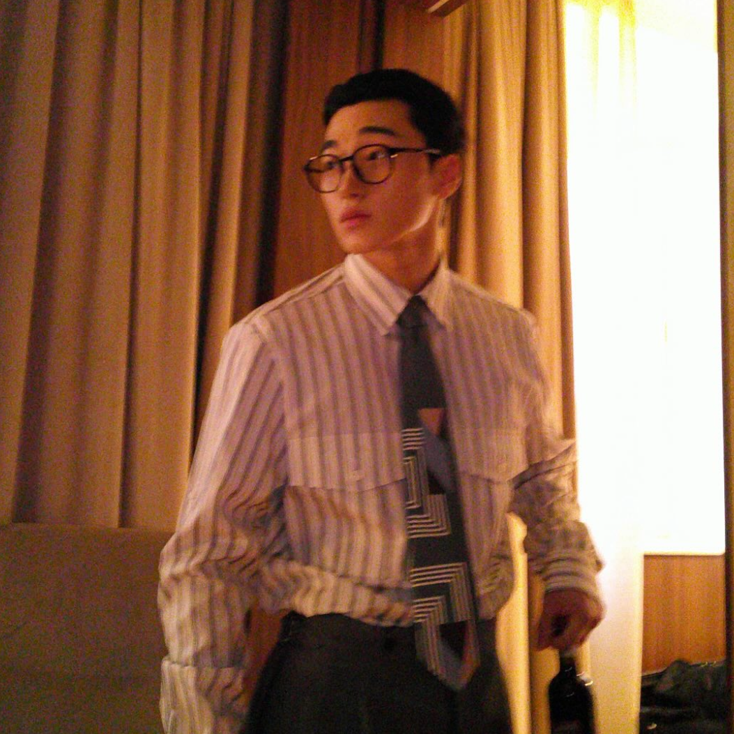 Behind-the-scenes cut of San (ATEEZ)