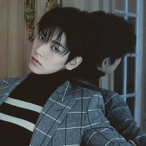 Latest photo of Soobin (TOMORROW X TOGETHER)