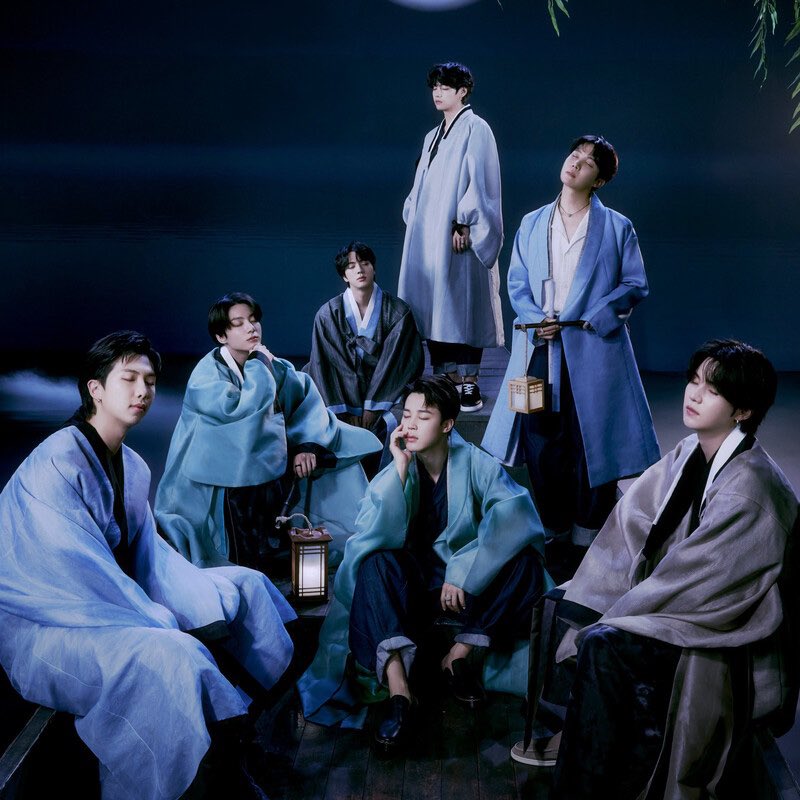 Momen yang diabadikan oleh penggemar BTS