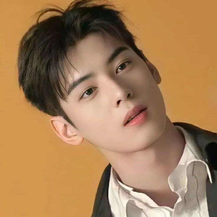 Recent activity shot of Eunwoo (ASTRO)