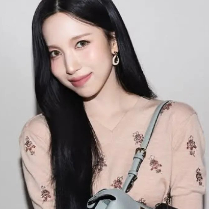 Recent activity shot of Mina (TWICE)