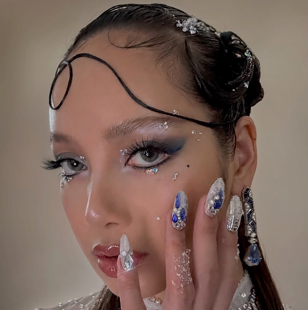 Momen yang diabadikan oleh penggemar Lisa (BLACKPINK)