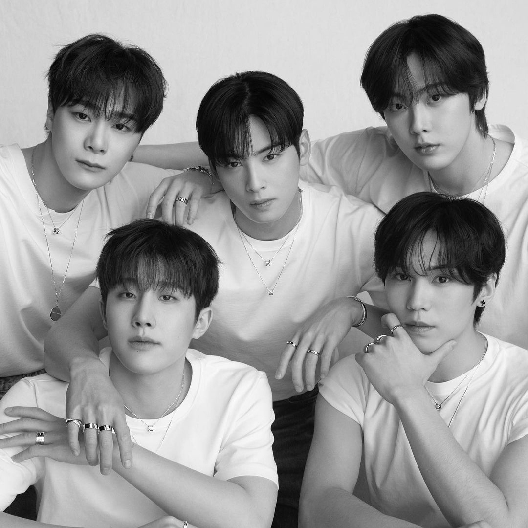 아스트로 최근 활동샷