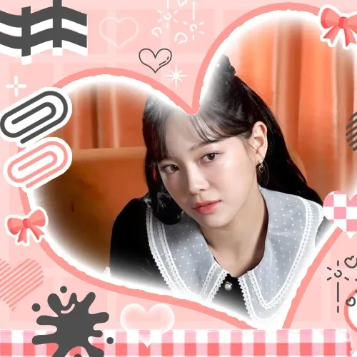 Latest photo of Sejeong (I.O.I)