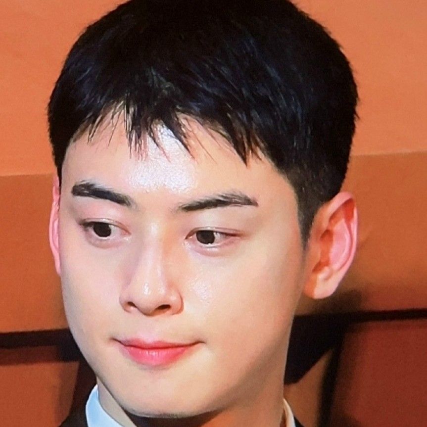 Behind-the-scenes cut of Eunwoo (ASTRO)