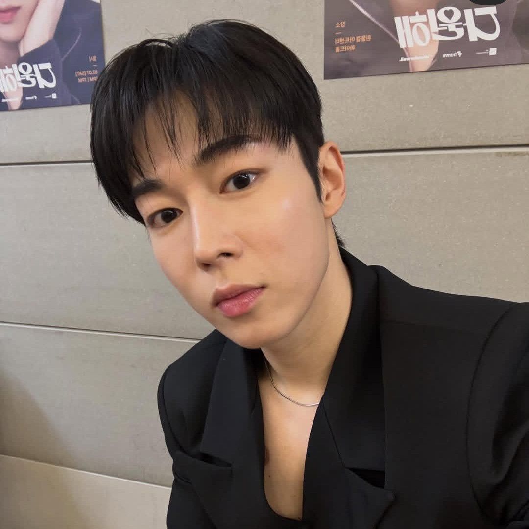 Behind-the-scenes cut of Dawon (SF9)