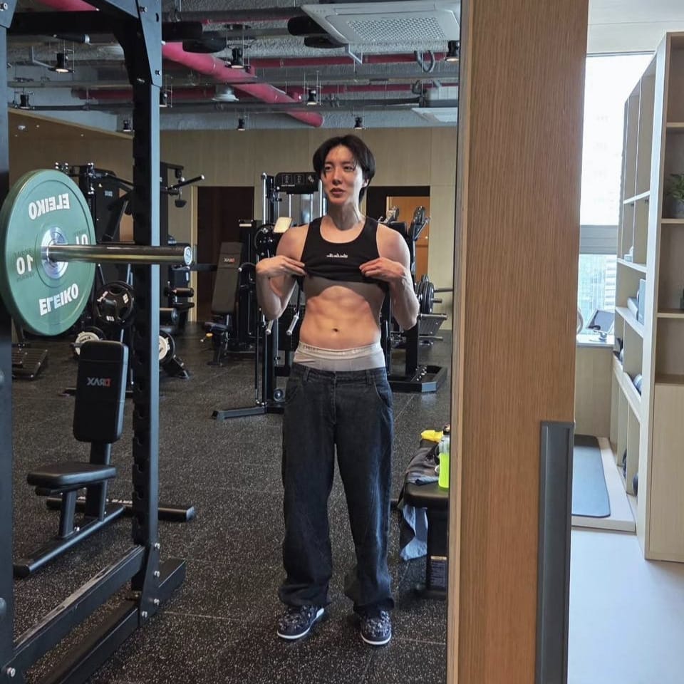 제이홉 (방탄소년단)의 비하인드 컷