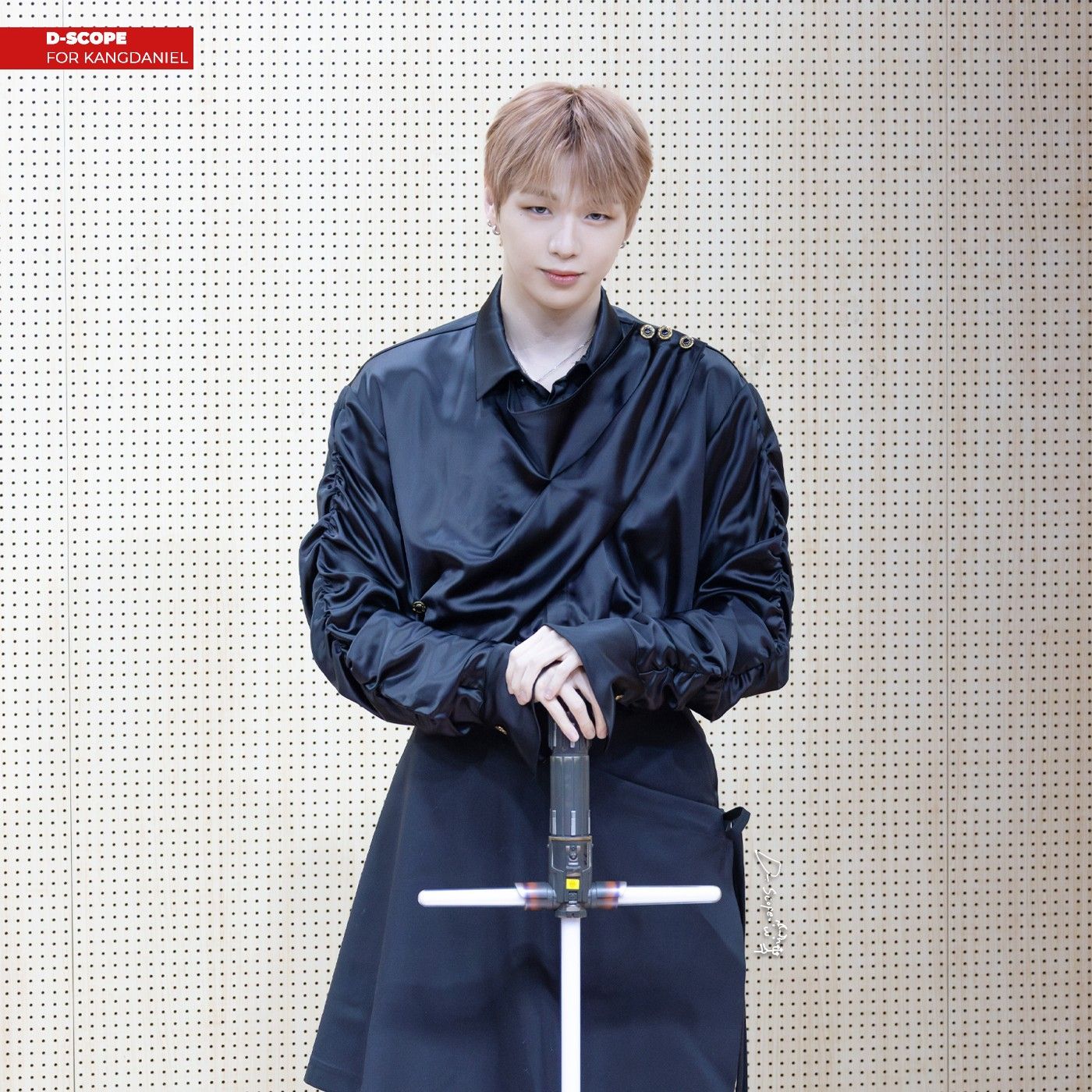 姜丹尼爾的最新照片