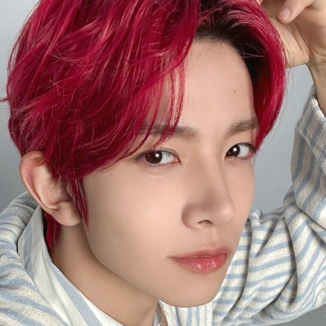 Recent activity shot of Heeseung (ENHYPEN)