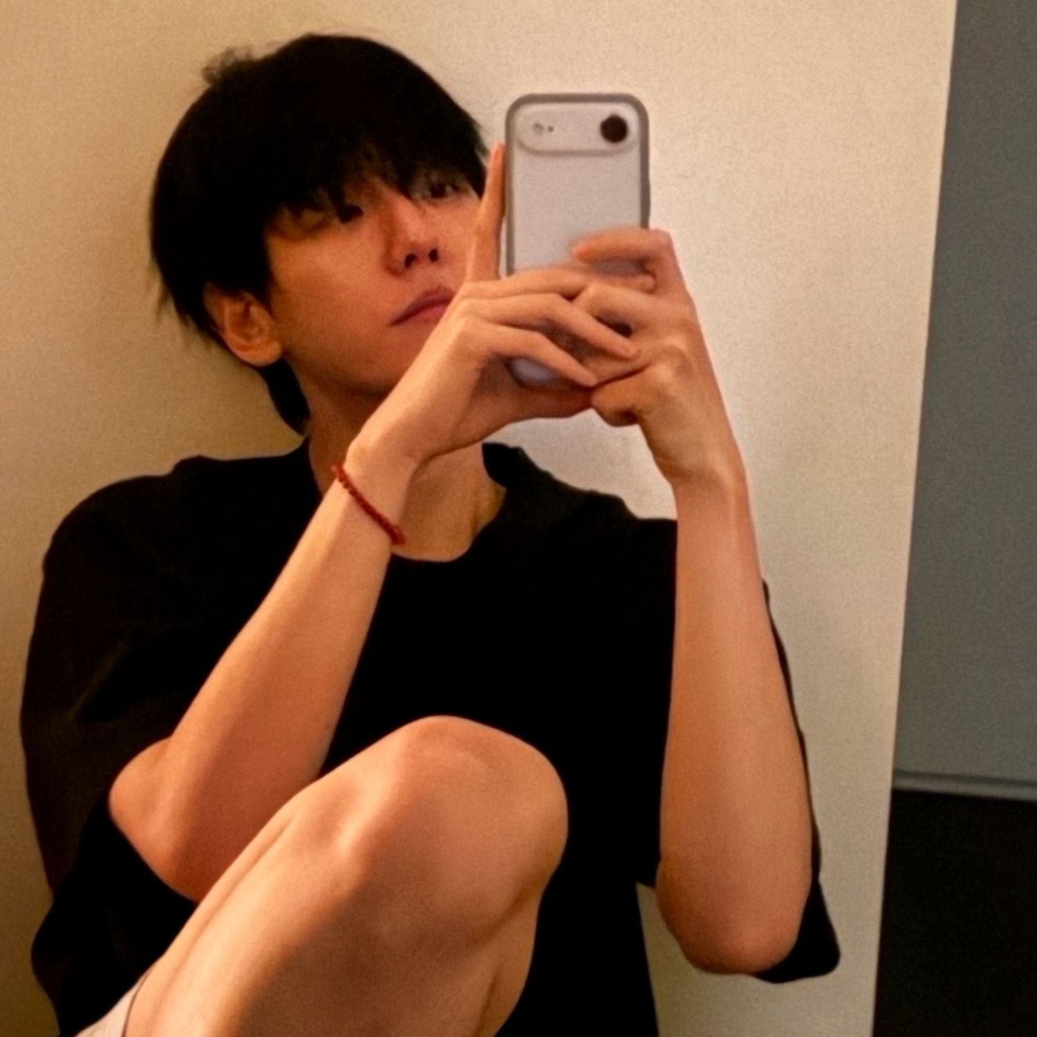 Recent activity shot of Baekhyun (EXO)